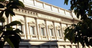 Deţinerile de obligaţiuni guvernamentale ale investitorilor străini, în scădere